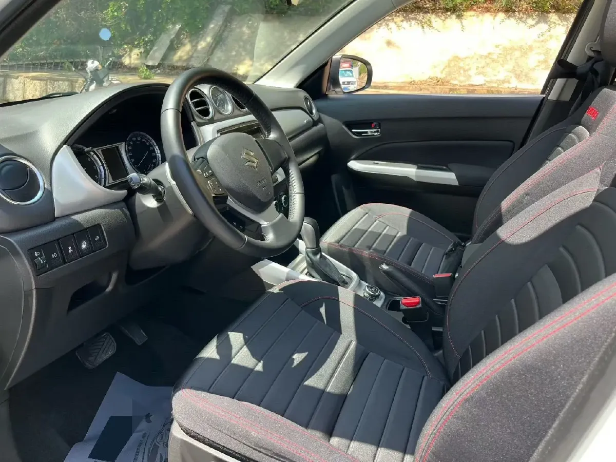 2016 Suzuki Vitara 1.4T 140HP L4 6AT,autocango,china used car exporter,china ev exporter,chinese used car exporter,chinese used ev exporter