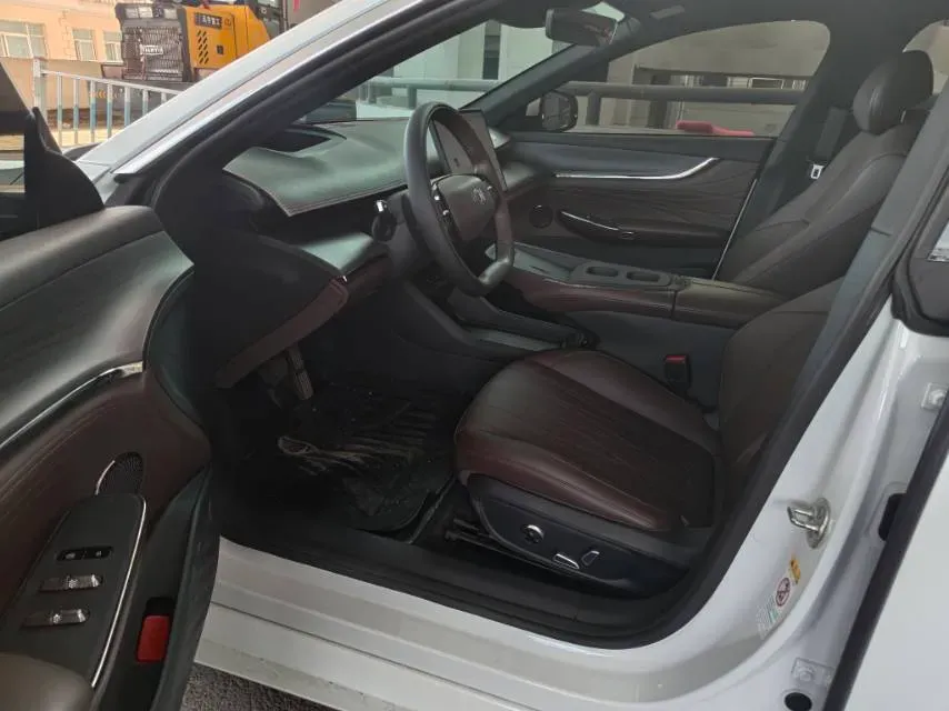 2025 ChangAn QiYuan A07 REEV 98HP REEV 28.4KWH,autocango,china used car exporter,china ev exporter,chinese used car exporter,chinese used ev exporter