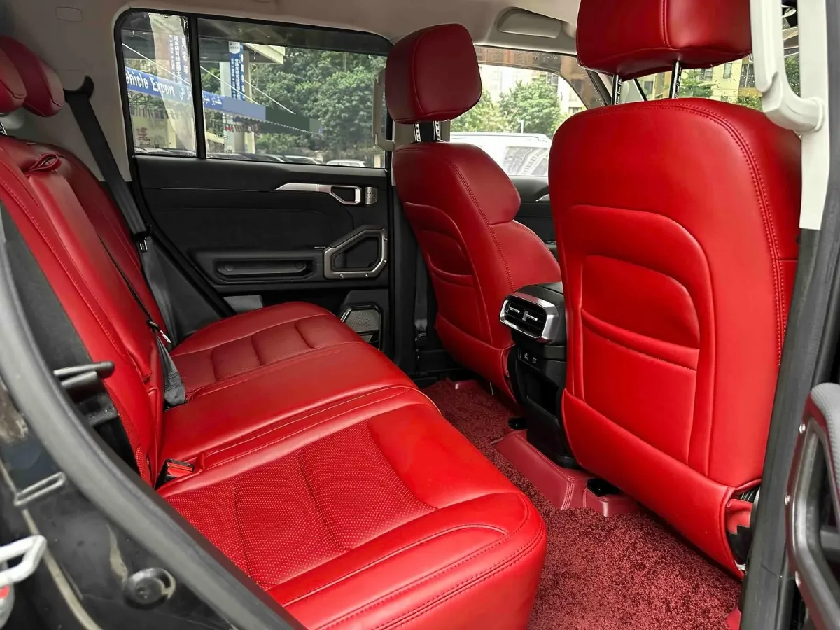 2024 Jetour Traveller 2.0T 254HP L4 7DCT,autocango,china used car exporter,china ev exporter,chinese used car exporter,chinese used ev exporter