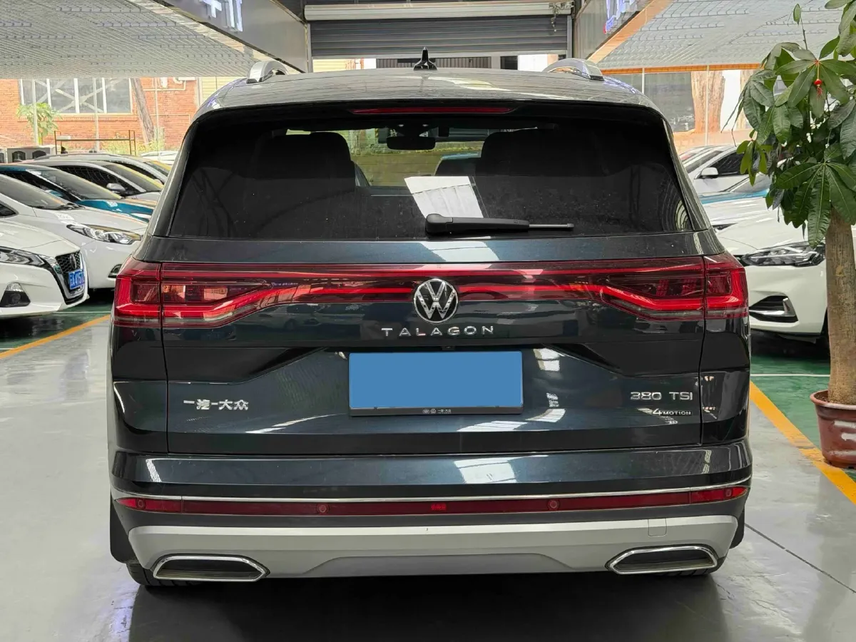 2021 Volkswagen Talagon 2.0T 220HP L4 7DCT,autocango,china used car exporter,china ev exporter,chinese used car exporter,chinese used ev exporter