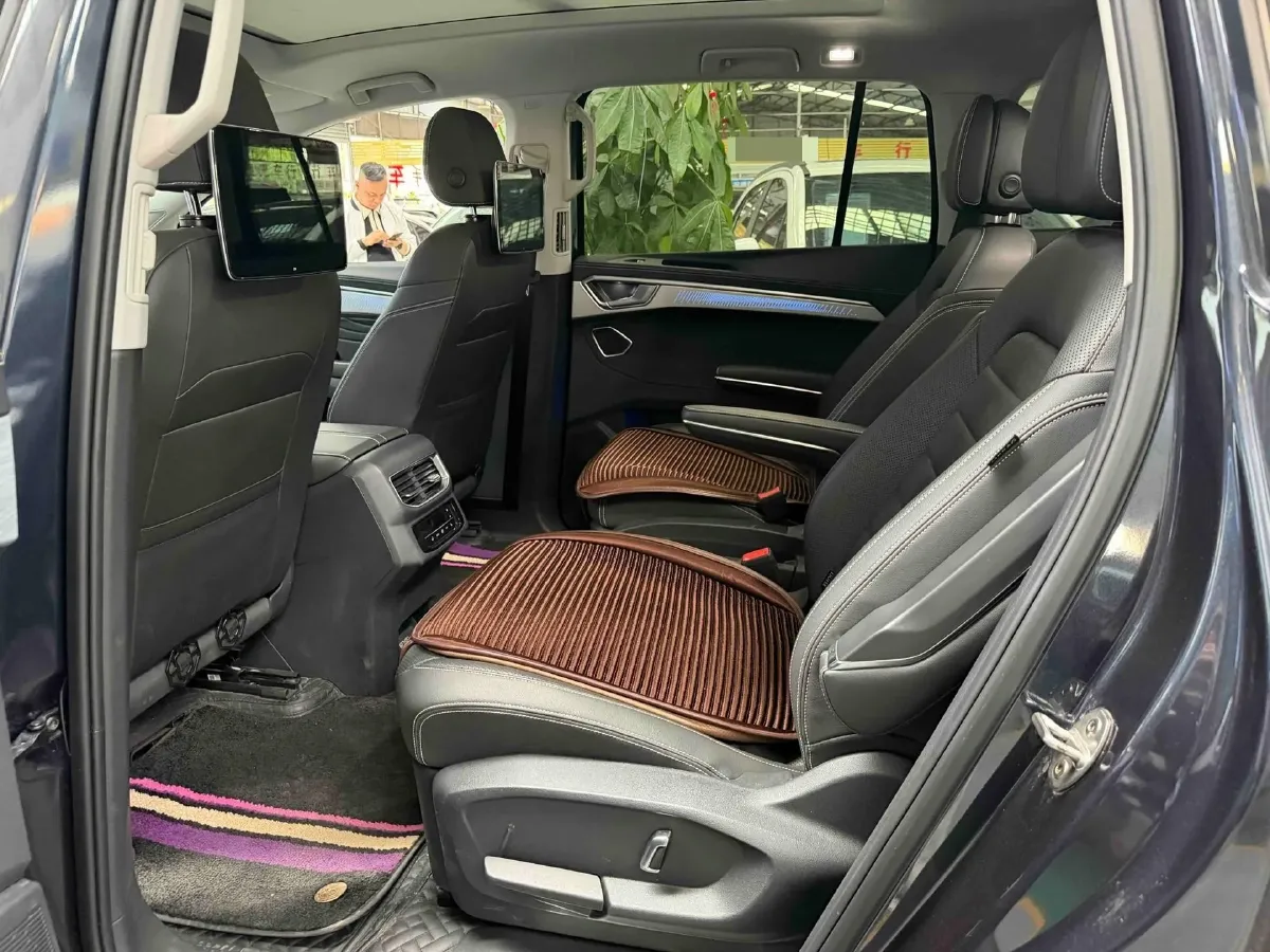 2021 Volkswagen Talagon 2.0T 220HP L4 7DCT,autocango,china used car exporter,china ev exporter,chinese used car exporter,chinese used ev exporter