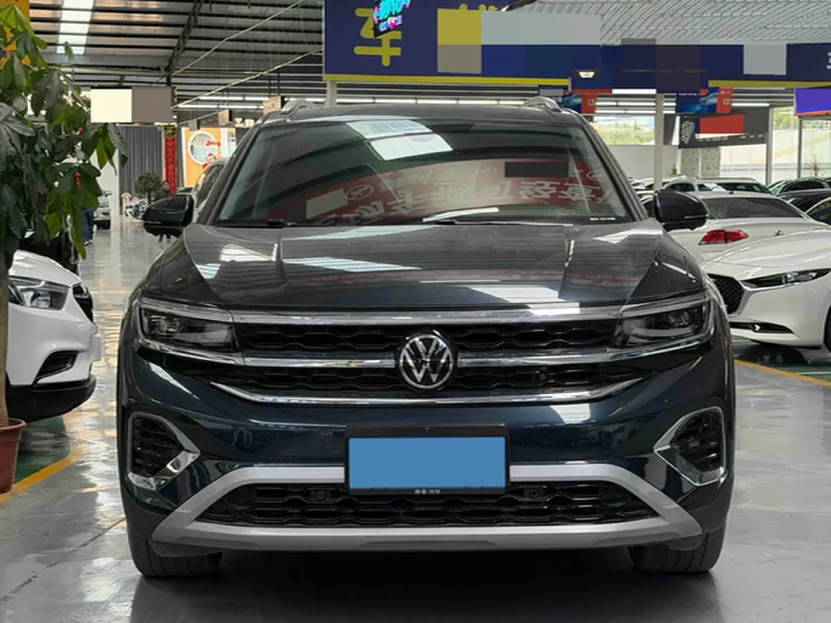 2021 Volkswagen Talagon 2.0T 220HP L4 7DCT,autocango,china used car exporter,china ev exporter,chinese used car exporter,chinese used ev exporter