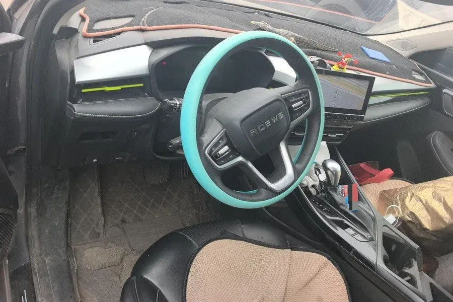 2021 Roewe i5 1.5L 120HP L4 CVT,autocango,china used car exporter,china ev exporter,chinese used car exporter,chinese used ev exporter