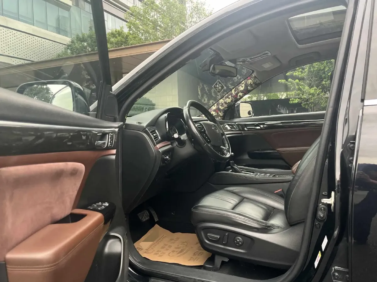 2017 GAC Trumpchi GS8 2.0T 201HP L4 6AT,autocango,china used car exporter,china ev exporter,chinese used car exporter,chinese used ev exporter