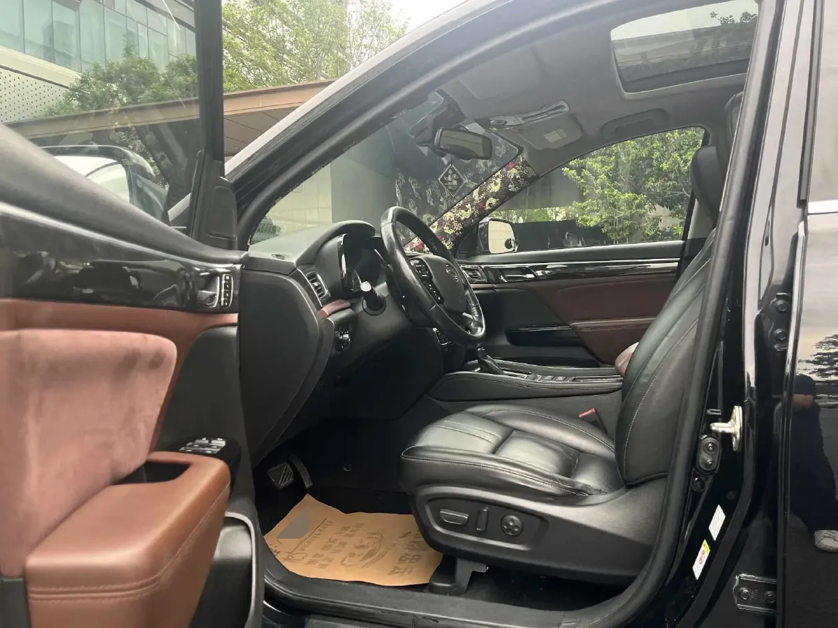 2017 GAC Trumpchi GS8 2.0T 201HP L4 6AT,autocango,china used car exporter,china ev exporter,chinese used car exporter,chinese used ev exporter