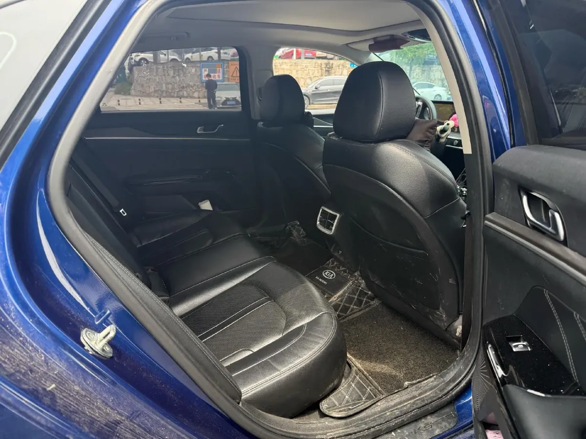 2020 Kia K5 2.0T 240HP L4 8AT,autocango,china used car exporter,china ev exporter,chinese used car exporter,chinese used ev exporter