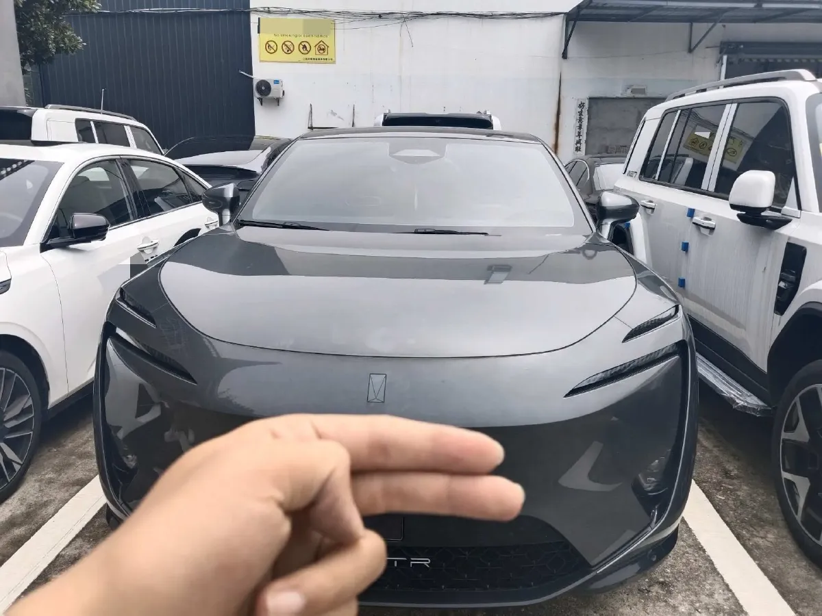 2025 Avatr 11 BEV,autocango,china used car exporter,china ev exporter,chinese used car exporter,chinese used ev exporter