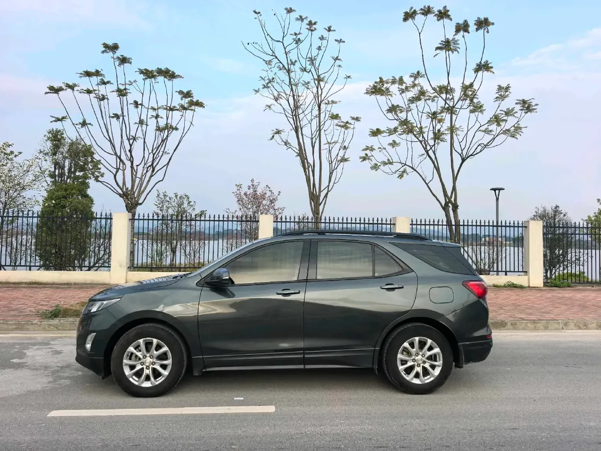 2019 Chevrolet Equinox 1.5T 169HP L4 6AT,autocango,china used car exporter,china ev exporter,chinese used car exporter,chinese used ev exporter