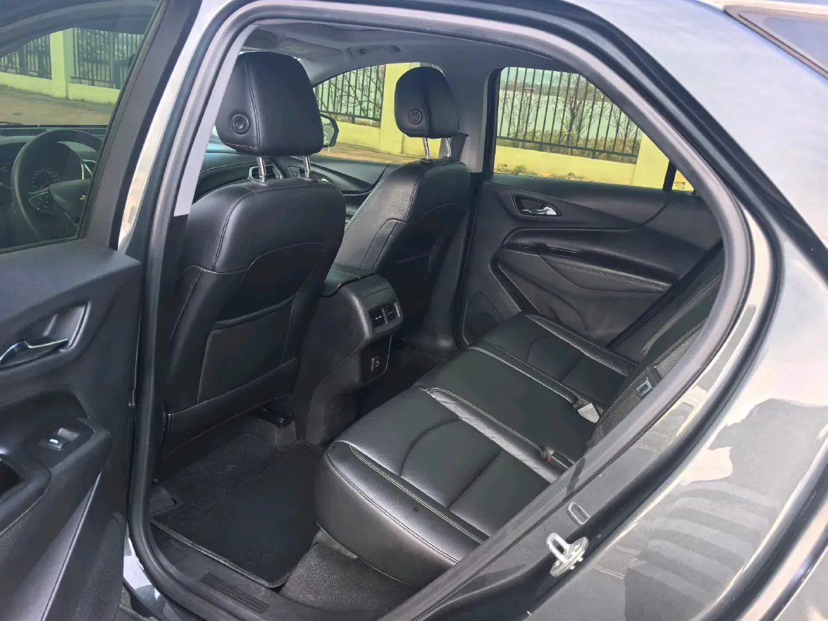 2019 Chevrolet Equinox 1.5T 169HP L4 6AT,autocango,china used car exporter,china ev exporter,chinese used car exporter,chinese used ev exporter