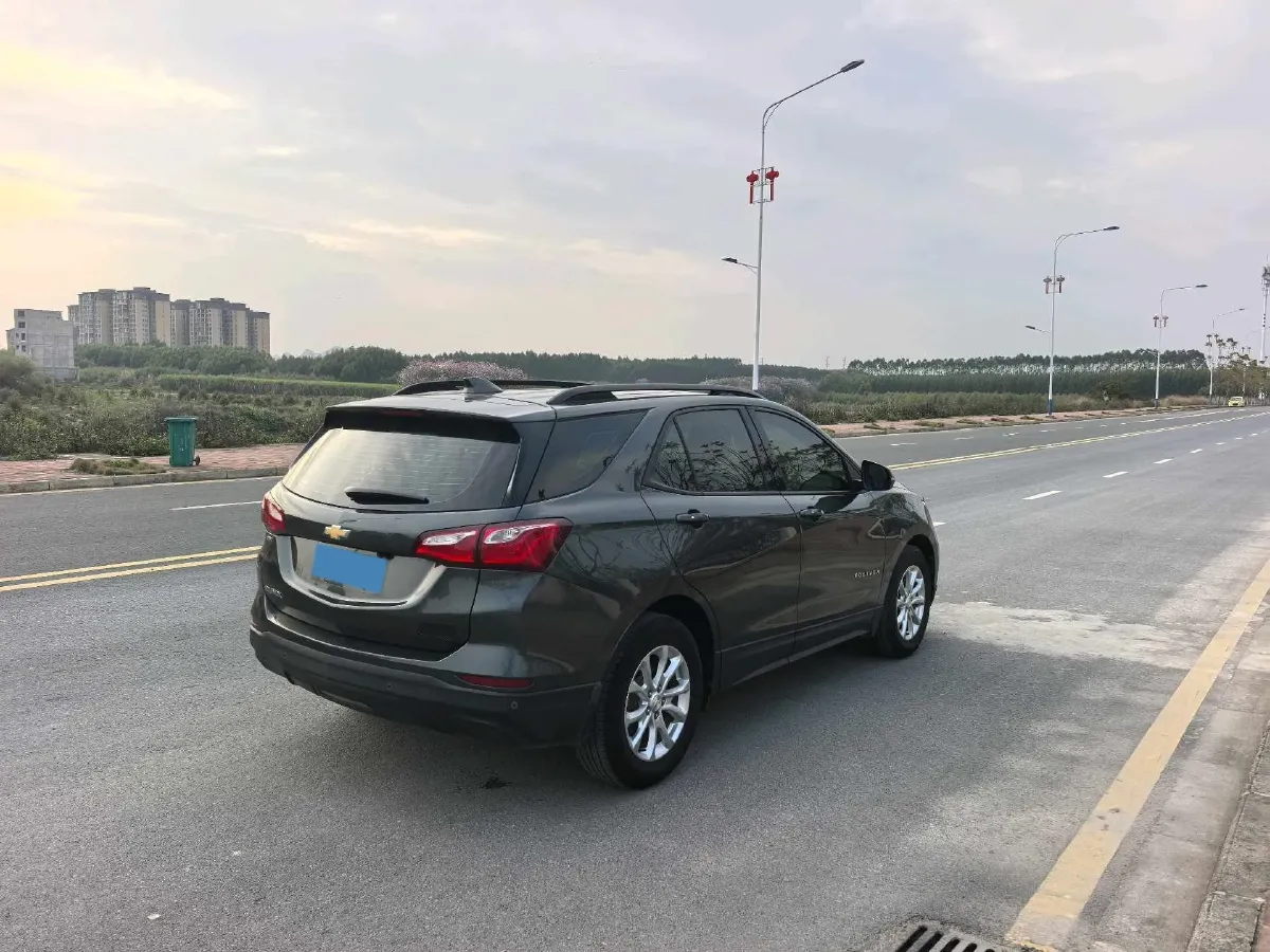 2019 Chevrolet Equinox 1.5T 169HP L4 6AT,autocango,china used car exporter,china ev exporter,chinese used car exporter,chinese used ev exporter