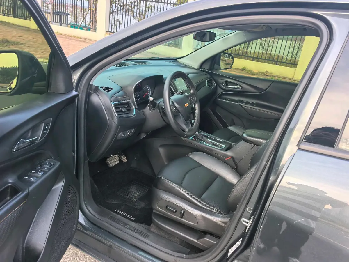2019 Chevrolet Equinox 1.5T 169HP L4 6AT,autocango,china used car exporter,china ev exporter,chinese used car exporter,chinese used ev exporter