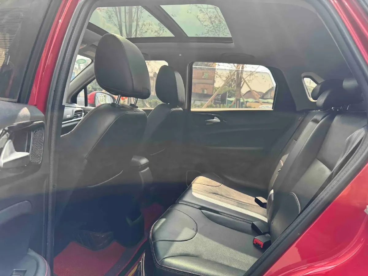 2020 Brilliance Auto V3 1.6L 118HP L4 5MT,autocango,china used car exporter,china ev exporter,chinese used car exporter,chinese used ev exporter