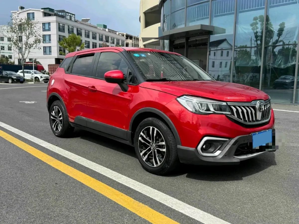 2020 Brilliance Auto V3 1.6L 118HP L4 5MT,autocango,china used car exporter,china ev exporter,chinese used car exporter,chinese used ev exporter