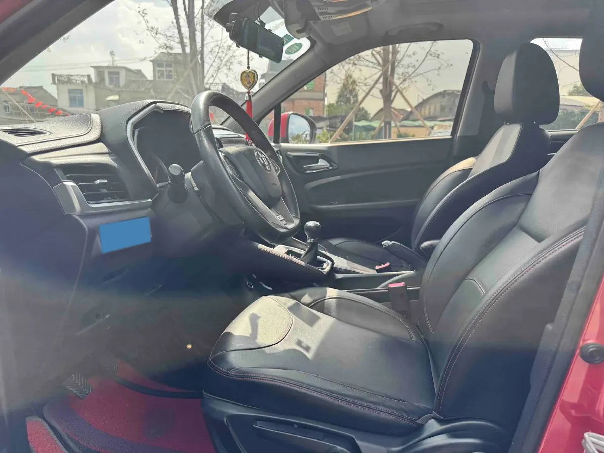 2020 Brilliance Auto V3 1.6L 118HP L4 5MT,autocango,china used car exporter,china ev exporter,chinese used car exporter,chinese used ev exporter