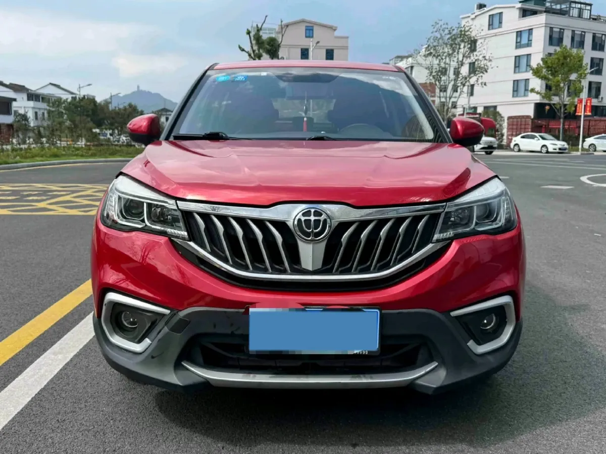 2020 Brilliance Auto V3 1.6L 118HP L4 5MT,autocango,china used car exporter,china ev exporter,chinese used car exporter,chinese used ev exporter