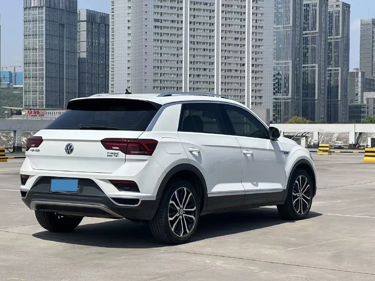 2019 Volkswagen T-Roc 1.4T 150HP L4 7DCT,autocango,china used car exporter,china ev exporter,chinese used car exporter,chinese used ev exporter