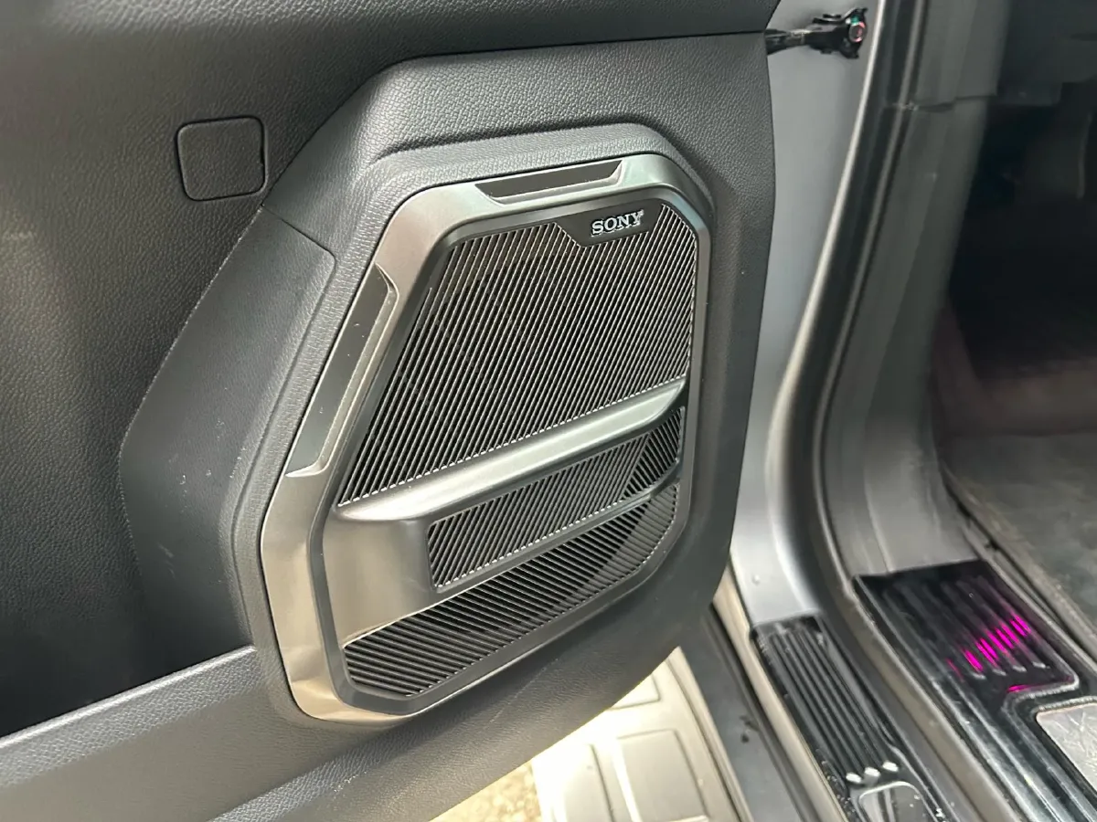 2023 Jetour Traveller 2.0T 254HP L4 8AT,autocango,china used car exporter,china ev exporter,chinese used car exporter,chinese used ev exporter