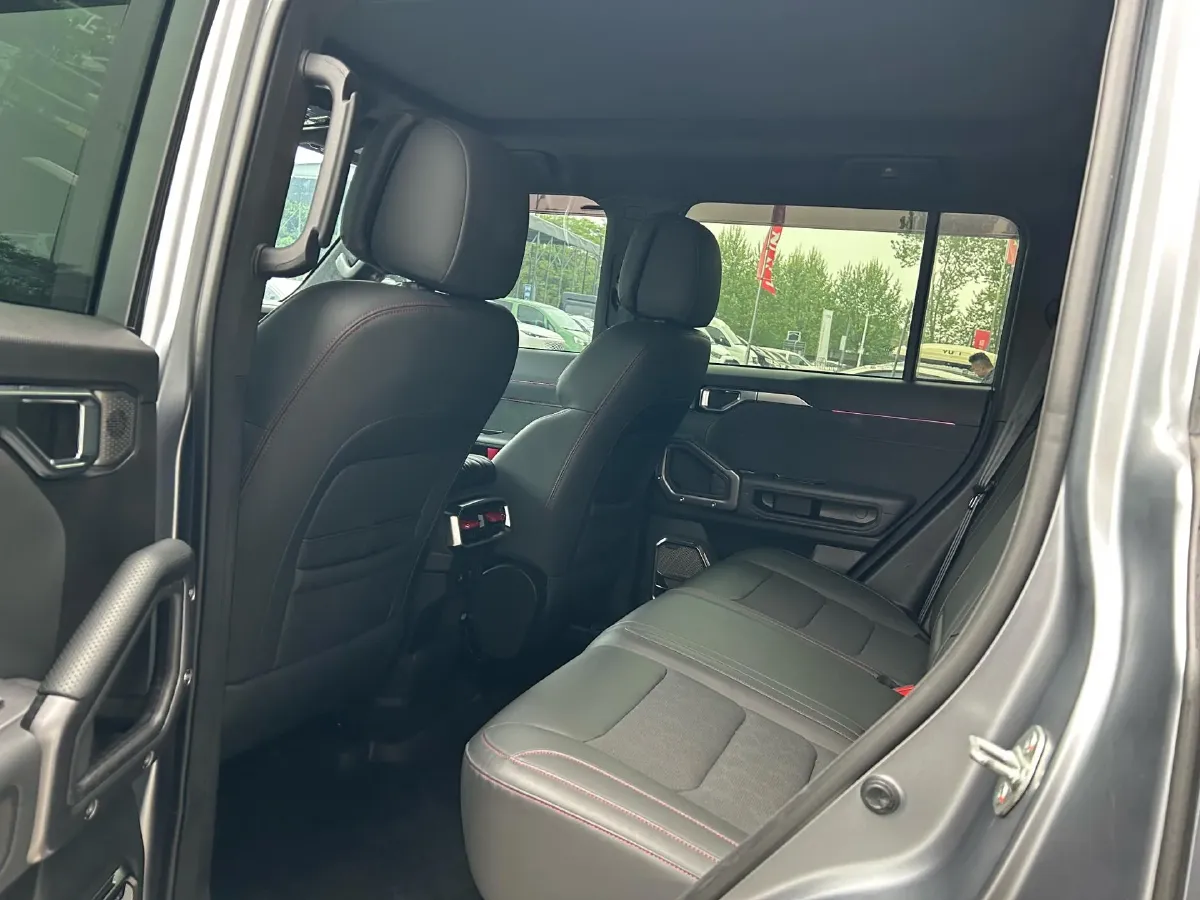 2023 Jetour Traveller 2.0T 254HP L4 8AT,autocango,china used car exporter,china ev exporter,chinese used car exporter,chinese used ev exporter