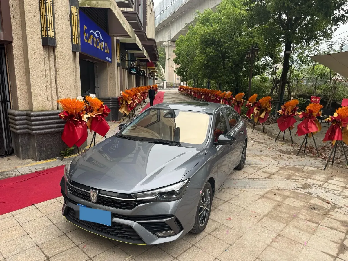 2021 Roewe i5 1.5L 120HP L4 CVT,autocango,china used car exporter,china ev exporter,chinese used car exporter,chinese used ev exporter