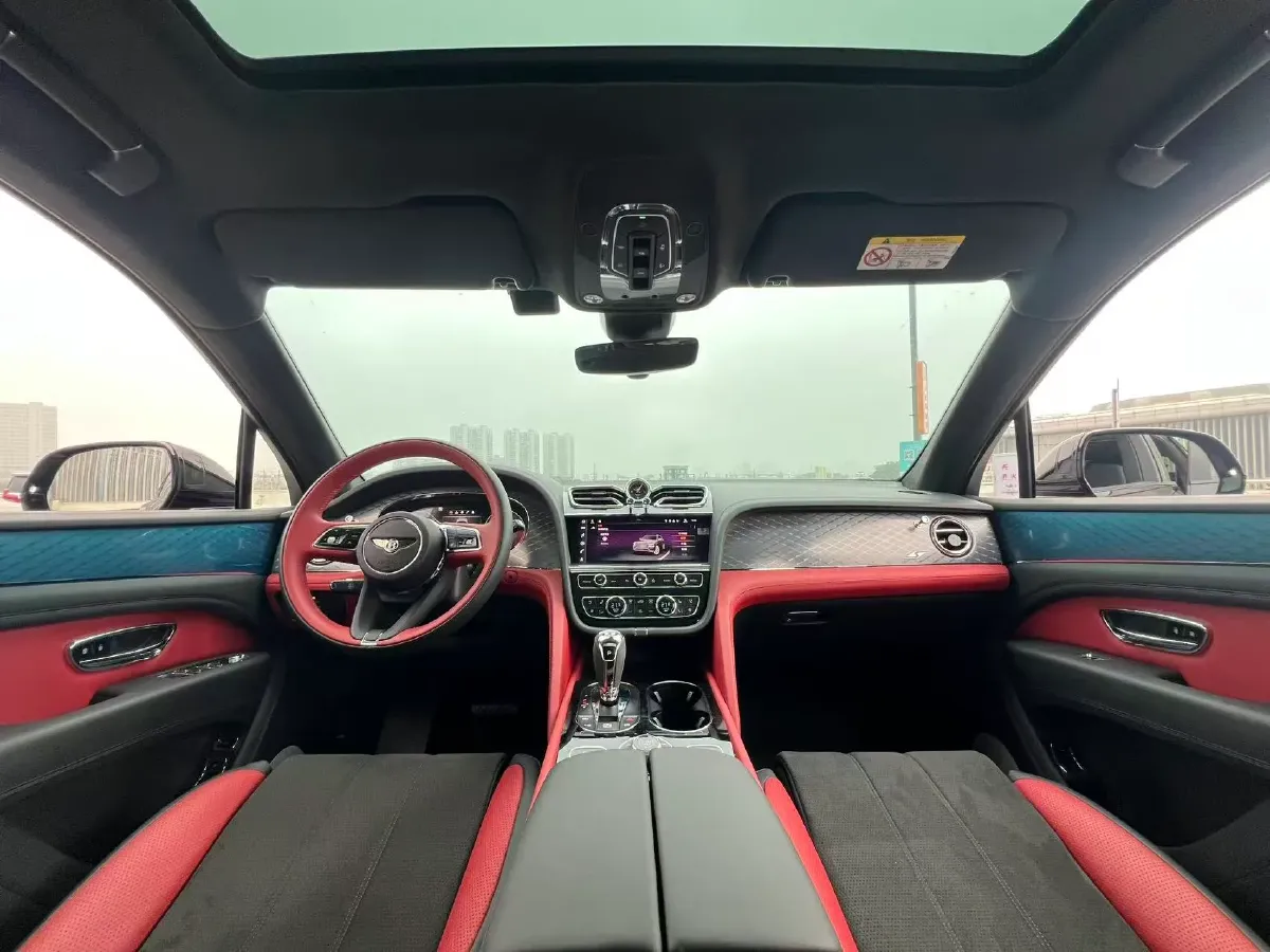 2022 Bentley Bentayga 4.0T 550HP V8 8AT,autocango,china used car exporter,china ev exporter,chinese used car exporter,chinese used ev exporter