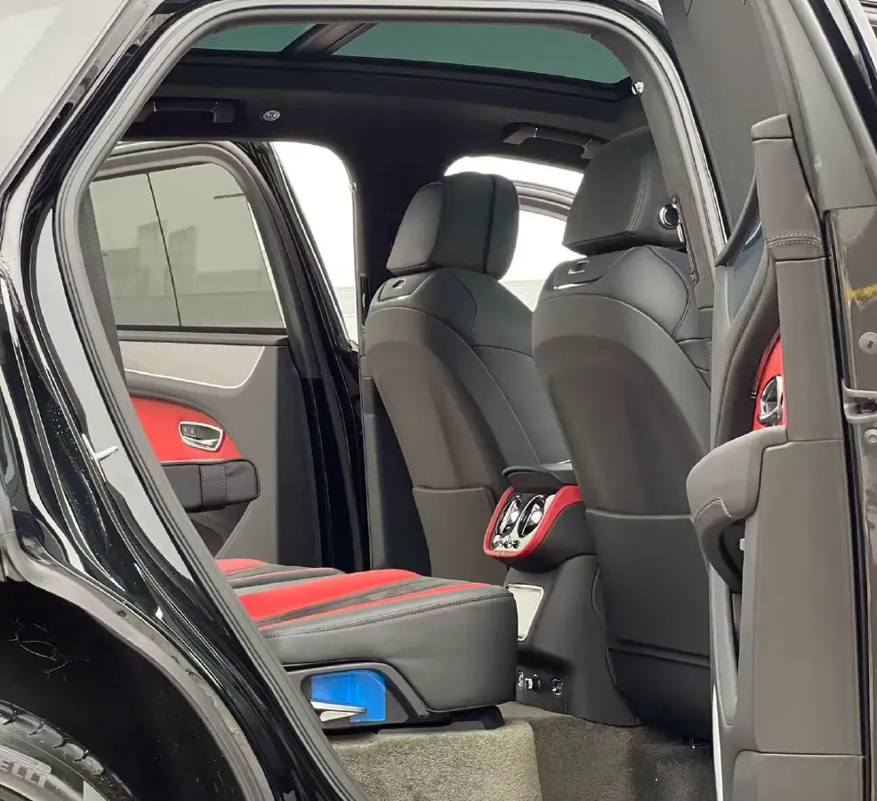 2022 Bentley Bentayga 4.0T 550HP V8 8AT,autocango,china used car exporter,china ev exporter,chinese used car exporter,chinese used ev exporter