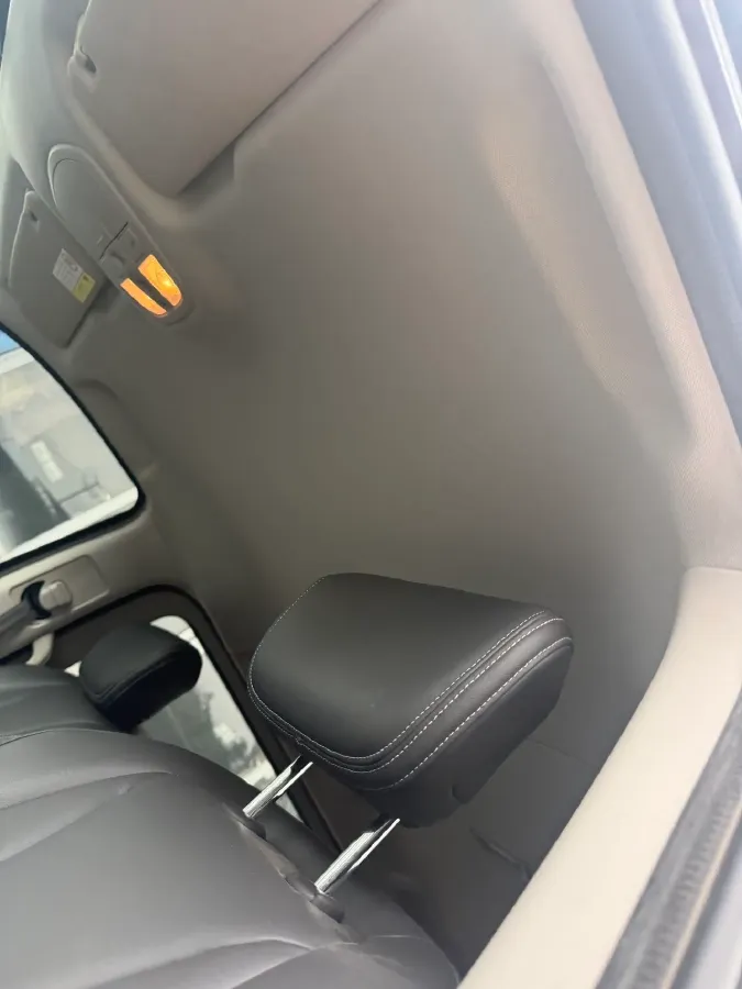 2023 MAXUS G20 2.0T 261HP L4 8AT,autocango,china used car exporter,china ev exporter,chinese used car exporter,chinese used ev exporter