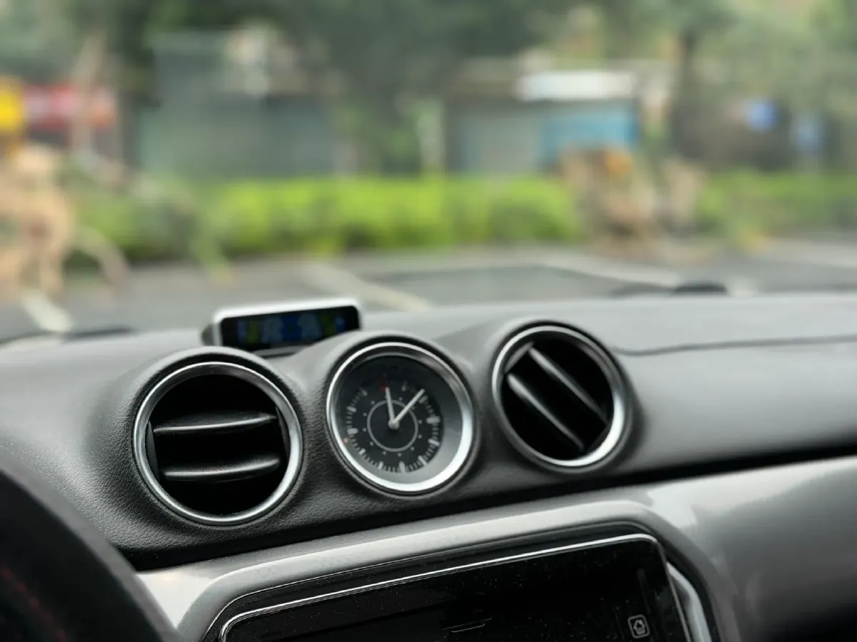 2016 Suzuki Vitara 1.4T 140HP L4 6AT,autocango,china used car exporter,china ev exporter,chinese used car exporter,chinese used ev exporter