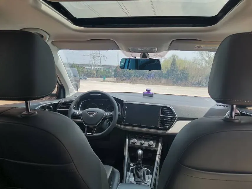 2023 Jetta VS5 1.4T 150HP L4 6AT,autocango,china used car exporter,china ev exporter,chinese used car exporter,chinese used ev exporter