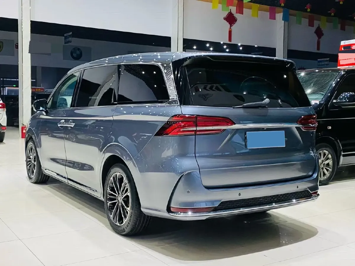 2022 Roewe iMAX8 2.0T 234HP L4 8AT,autocango,china used car exporter,china ev exporter,chinese used car exporter,chinese used ev exporter