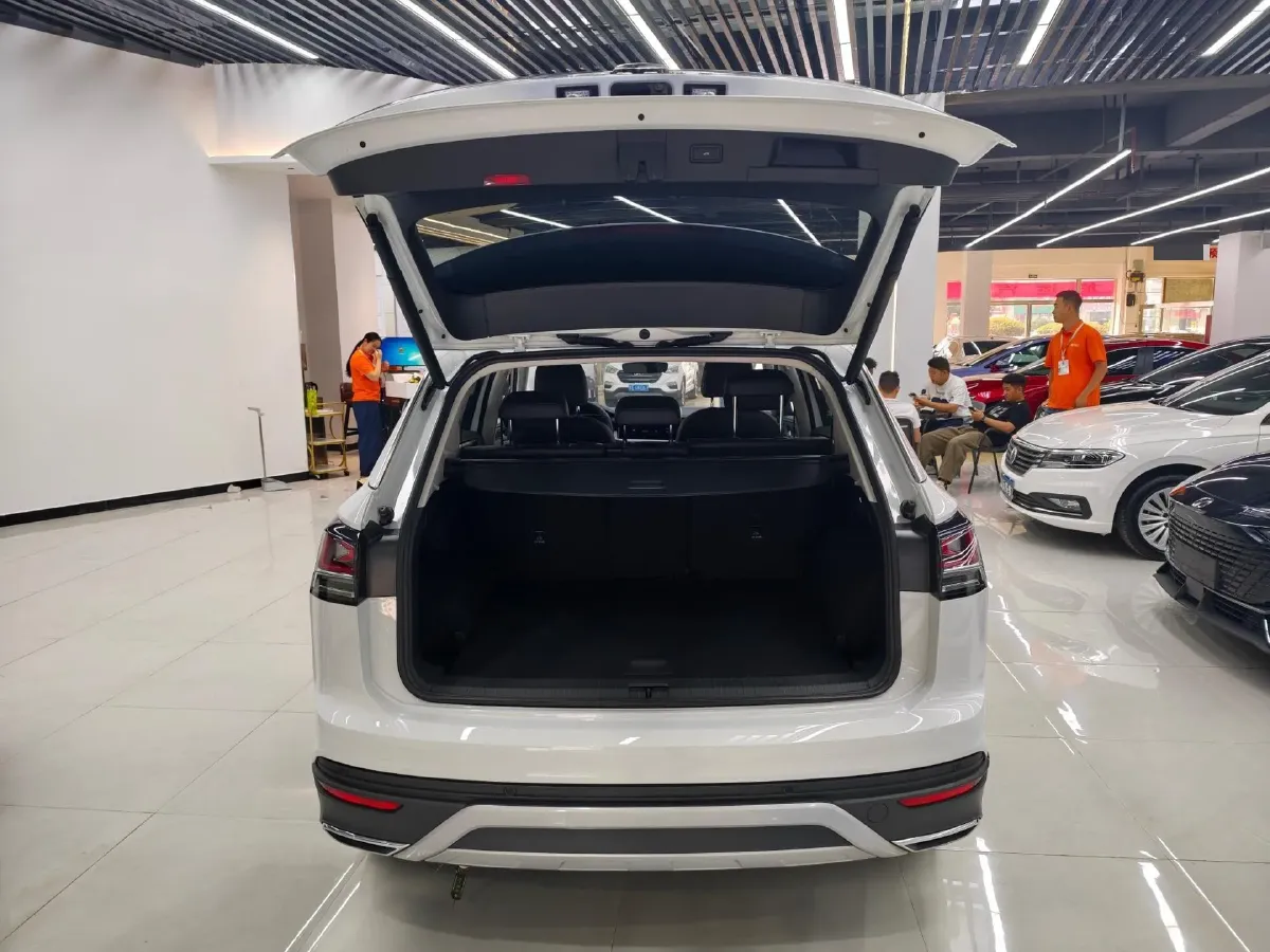 2024 Volkswagen Tayron 1.5T 160HP L4 7DCT,autocango,china used car exporter,china ev exporter,chinese used car exporter,chinese used ev exporter