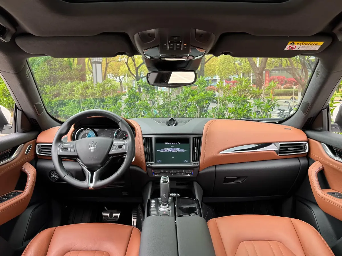 2021 Maserati Levante 3.0T 350HP V6 8AT,autocango,china used car exporter,china ev exporter,chinese used car exporter,chinese used ev exporter