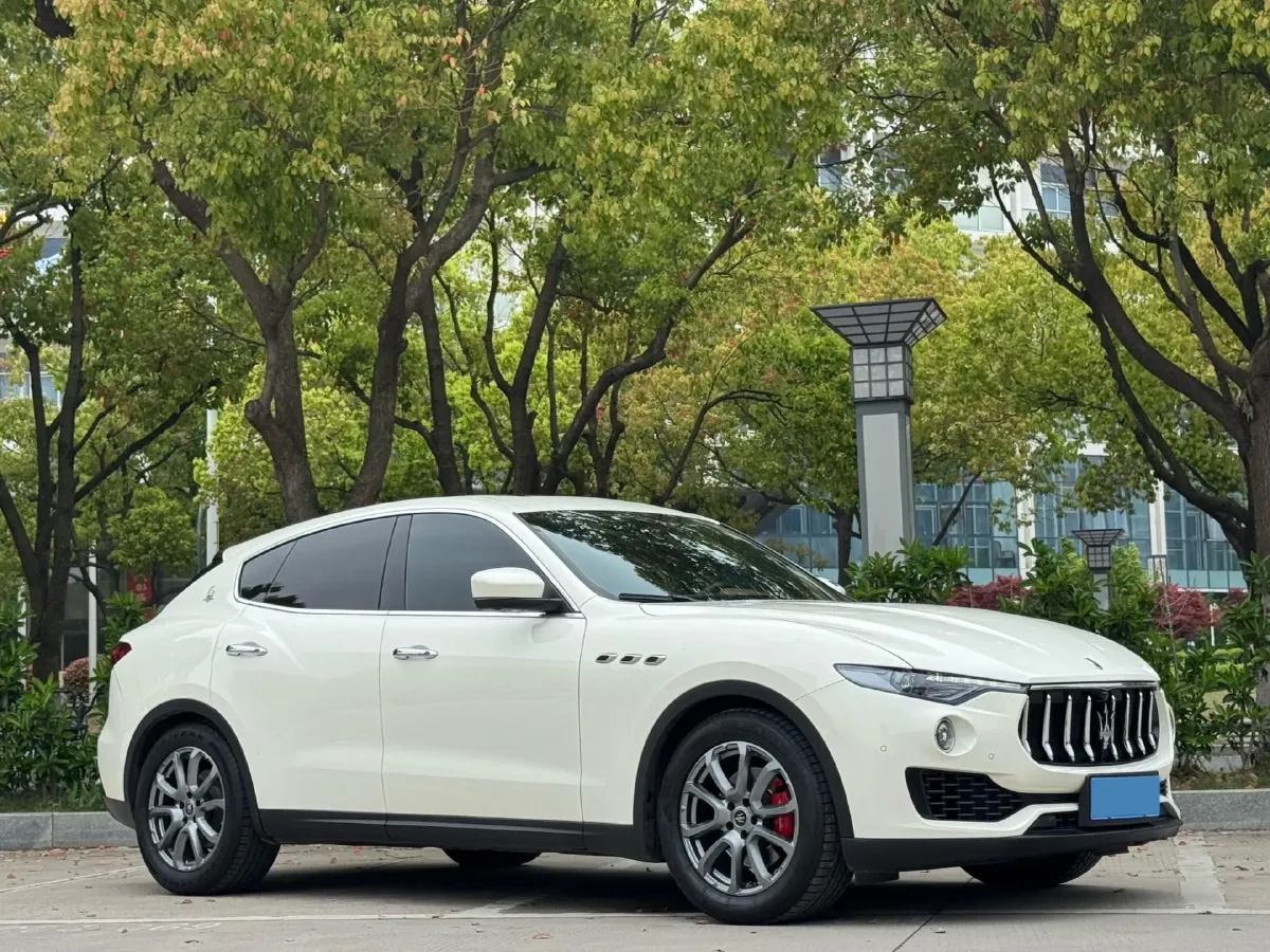 2021 Maserati Levante 3.0T 350HP V6 8AT,autocango,china used car exporter,china ev exporter,chinese used car exporter,chinese used ev exporter