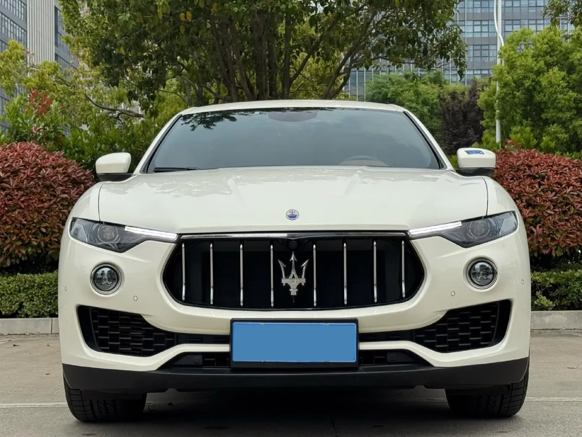 2021 Maserati Levante 3.0T 350HP V6 8AT,autocango,china used car exporter,china ev exporter,chinese used car exporter,chinese used ev exporter