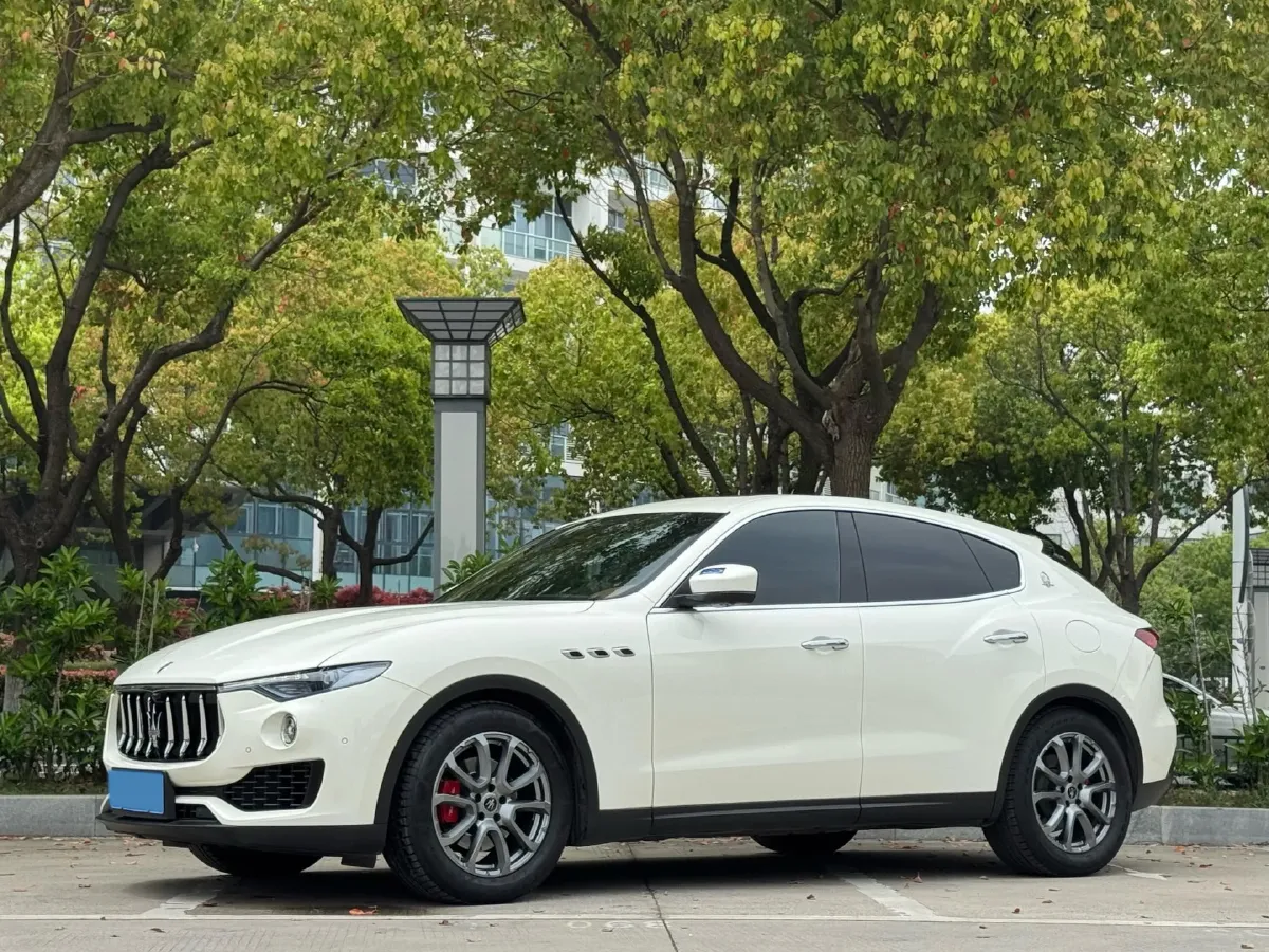 2021 Maserati Levante 3.0T 350HP V6 8AT,autocango,china used car exporter,china ev exporter,chinese used car exporter,chinese used ev exporter