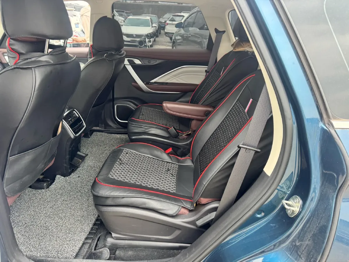 2022 Geely JiaJi 1.8T 184HP L4 7DCT,autocango,china used car exporter,china ev exporter,chinese used car exporter,chinese used ev exporter