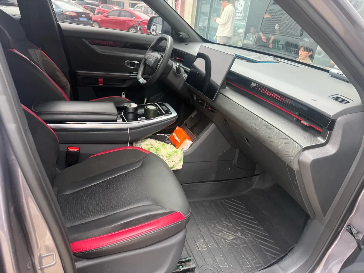 2022 Jetour DASHING 1.6T 197HP L4 7DCT,autocango,china used car exporter,china ev exporter,chinese used car exporter,chinese used ev exporter