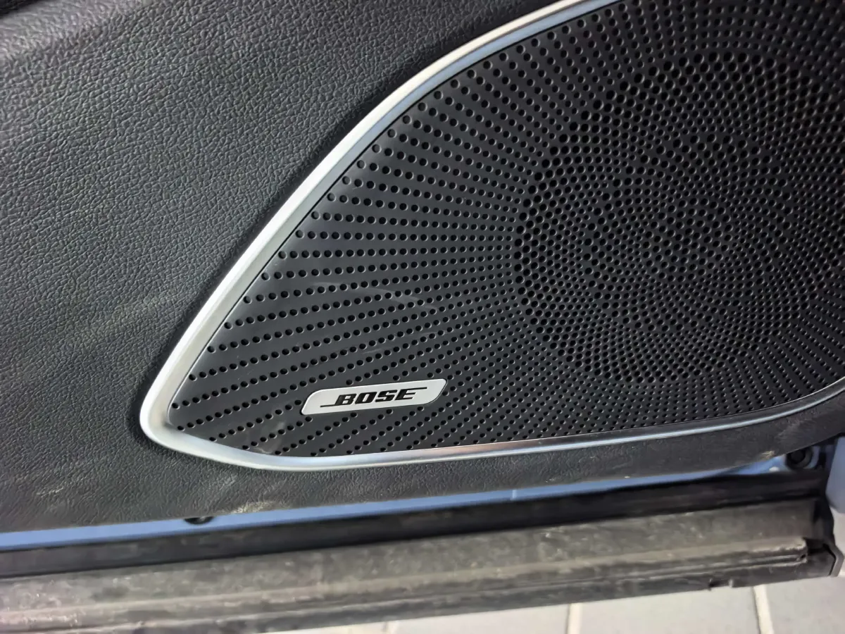 2023 HongQi HS5 2.0T 252HP L4 8AT,autocango,china used car exporter,china ev exporter,chinese used car exporter,chinese used ev exporter