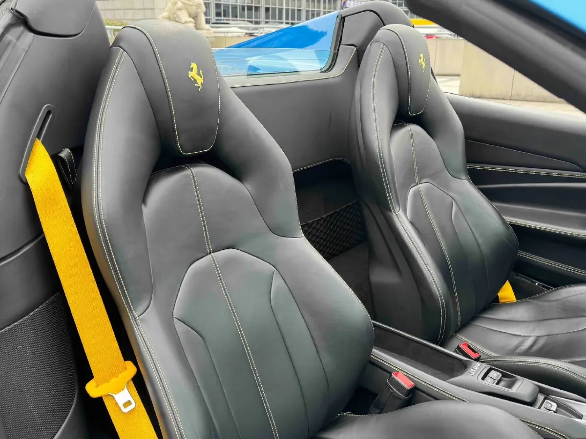 2020 Ferrari F8 3.9T 720HP V8 7DCT,autocango,china used car exporter,china ev exporter,chinese used car exporter,chinese used ev exporter