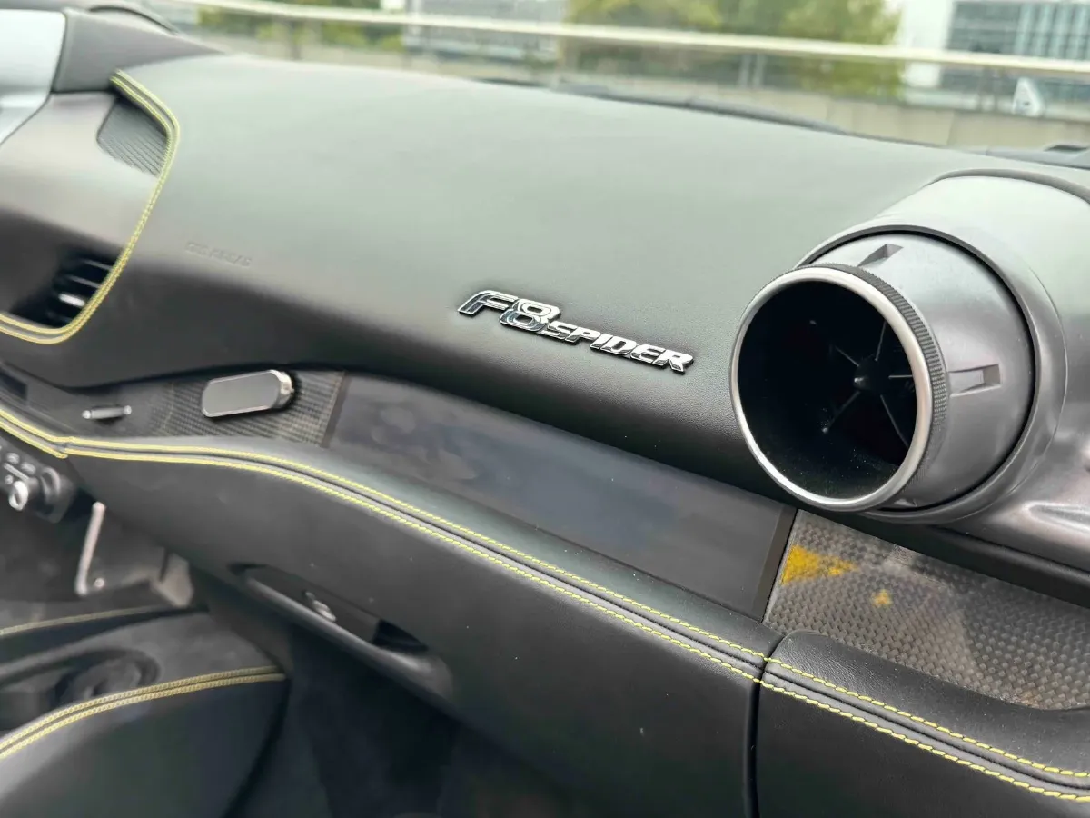 2020 Ferrari F8 3.9T 720HP V8 7DCT,autocango,china used car exporter,china ev exporter,chinese used car exporter,chinese used ev exporter