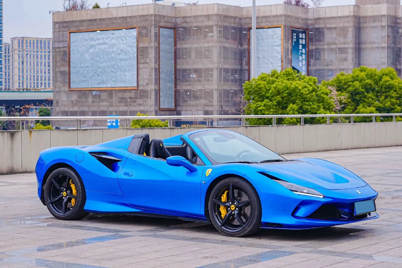 2020 Ferrari F8 3.9T 720HP V8 7DCT,autocango,china used car exporter,china ev exporter,chinese used car exporter,chinese used ev exporter