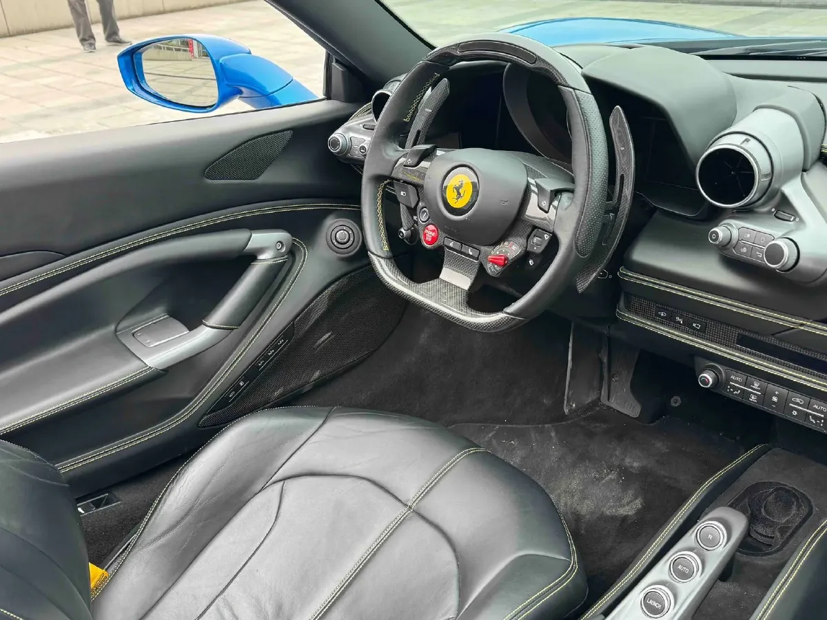 2020 Ferrari F8 3.9T 720HP V8 7DCT,autocango,china used car exporter,china ev exporter,chinese used car exporter,chinese used ev exporter