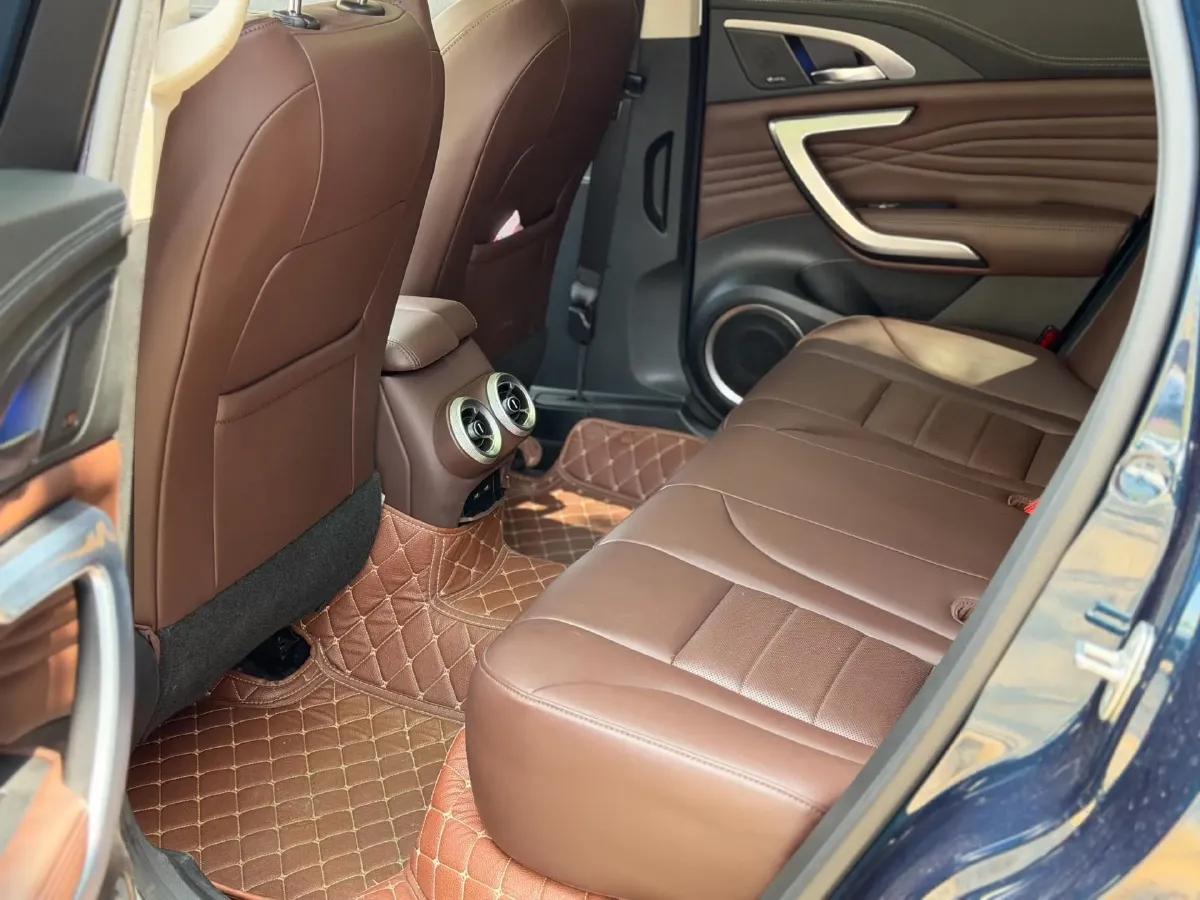 2020 WEY VV7 GT 2.0T 227HP L4 7DCT,autocango,china used car exporter,china ev exporter,chinese used car exporter,chinese used ev exporter