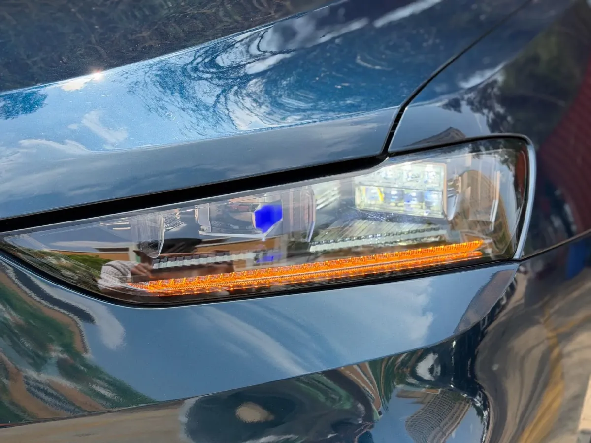 2020 WEY VV7 GT 2.0T 227HP L4 7DCT,autocango,china used car exporter,china ev exporter,chinese used car exporter,chinese used ev exporter