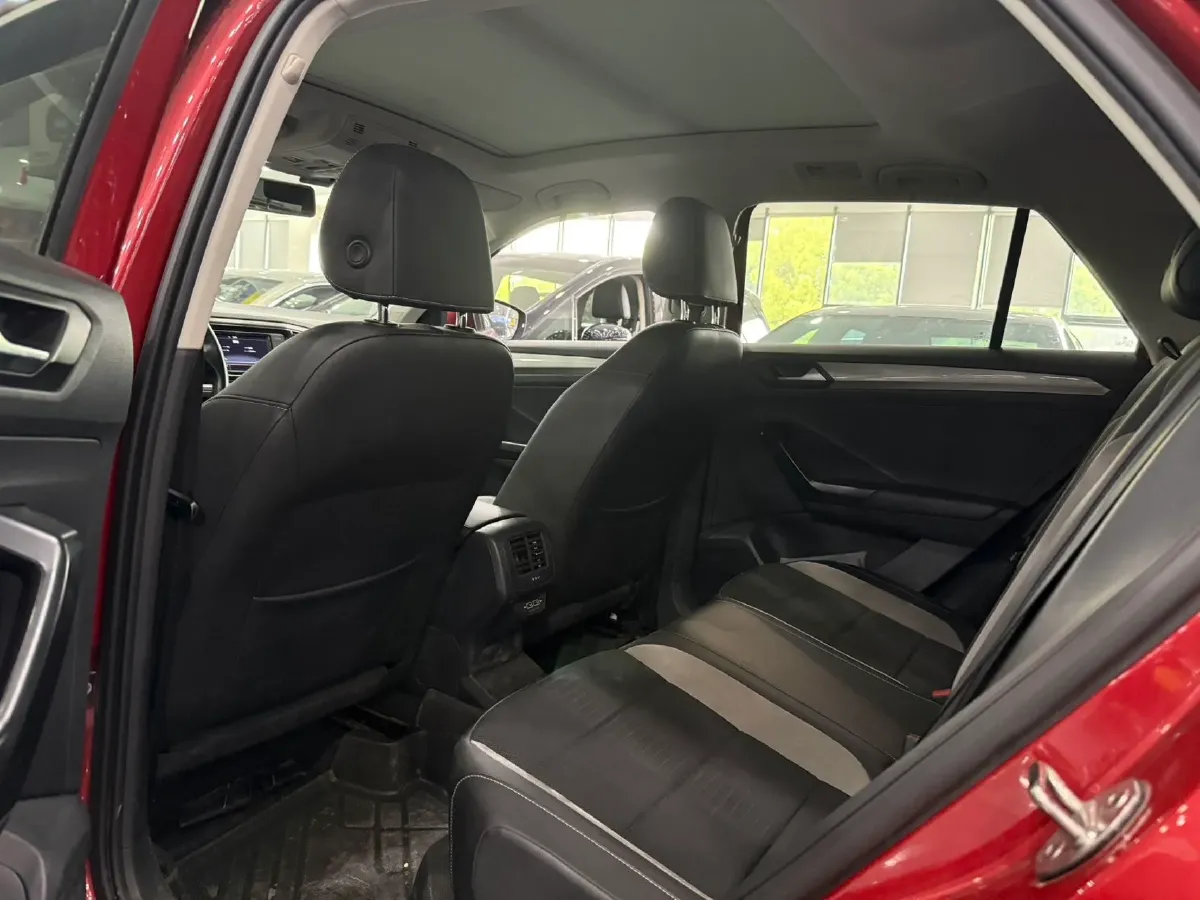 2018 Volkswagen Bora 1.4T 131HP L4 7DCT,autocango,china used car exporter,china ev exporter,chinese used car exporter,chinese used ev exporter