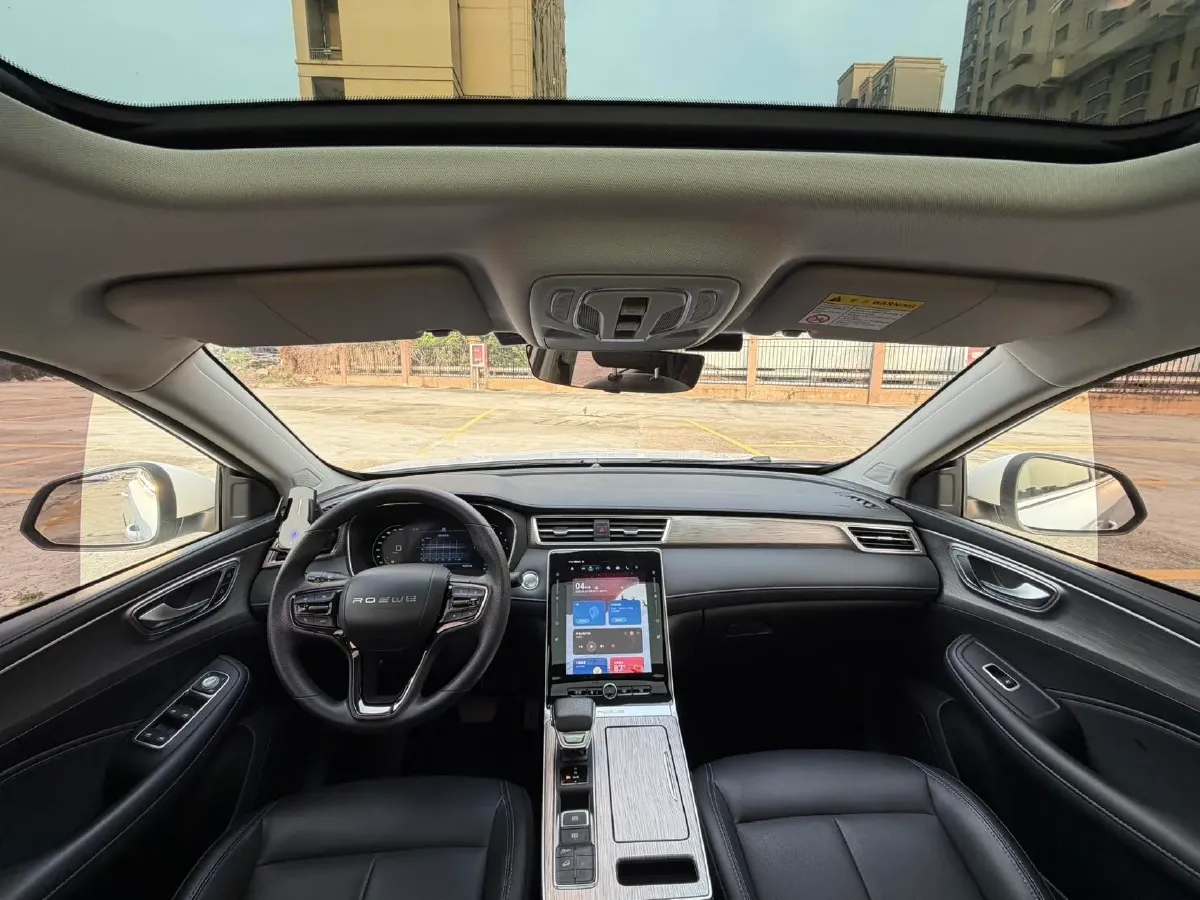 2023 Roewe RX5 1.5T 181HP L4 7DCT,autocango,china used car exporter,china ev exporter,chinese used car exporter,chinese used ev exporter