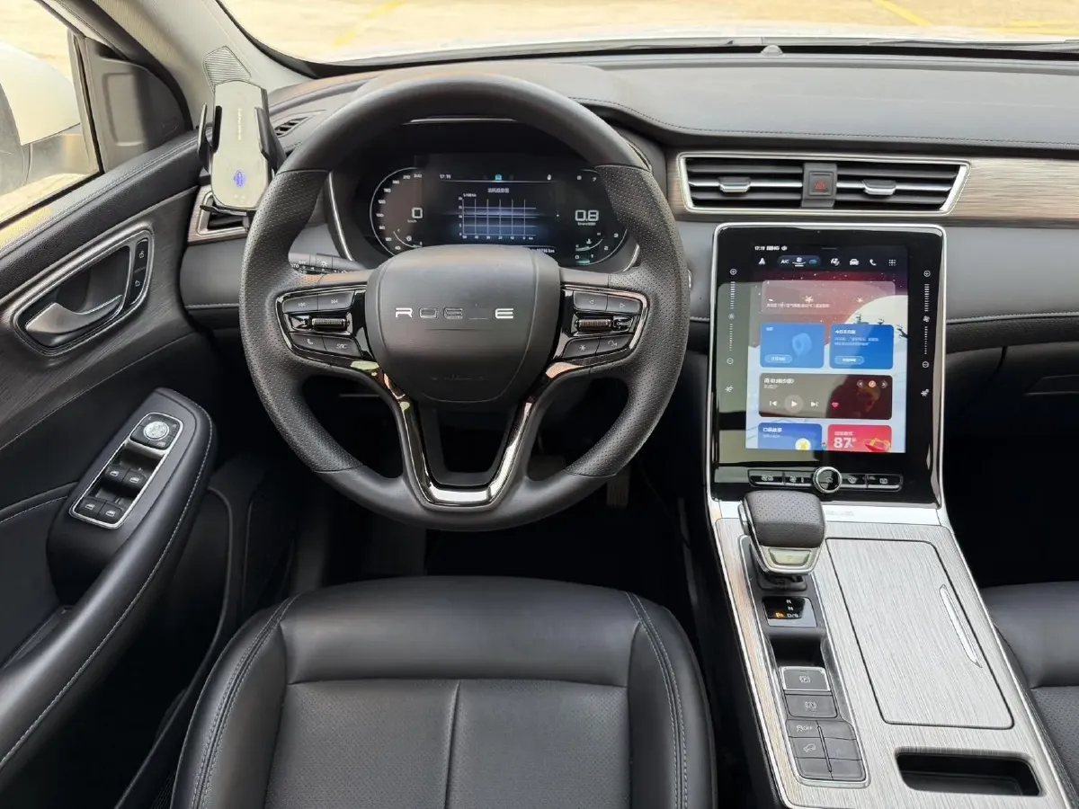 2023 Roewe RX5 1.5T 181HP L4 7DCT,autocango,china used car exporter,china ev exporter,chinese used car exporter,chinese used ev exporter