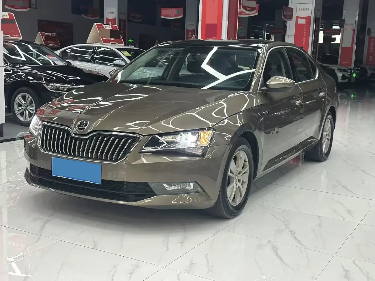 2016 Skoda Superb 1.4T 150HP L4 7DCT,autocango,china used car exporter,china ev exporter,chinese used car exporter,chinese used ev exporter