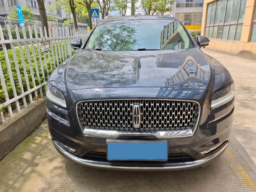 2021 Lincoln Nautilus 2.0T 245HP L4 8AT,autocango,china used car exporter,china ev exporter,chinese used car exporter,chinese used ev exporter