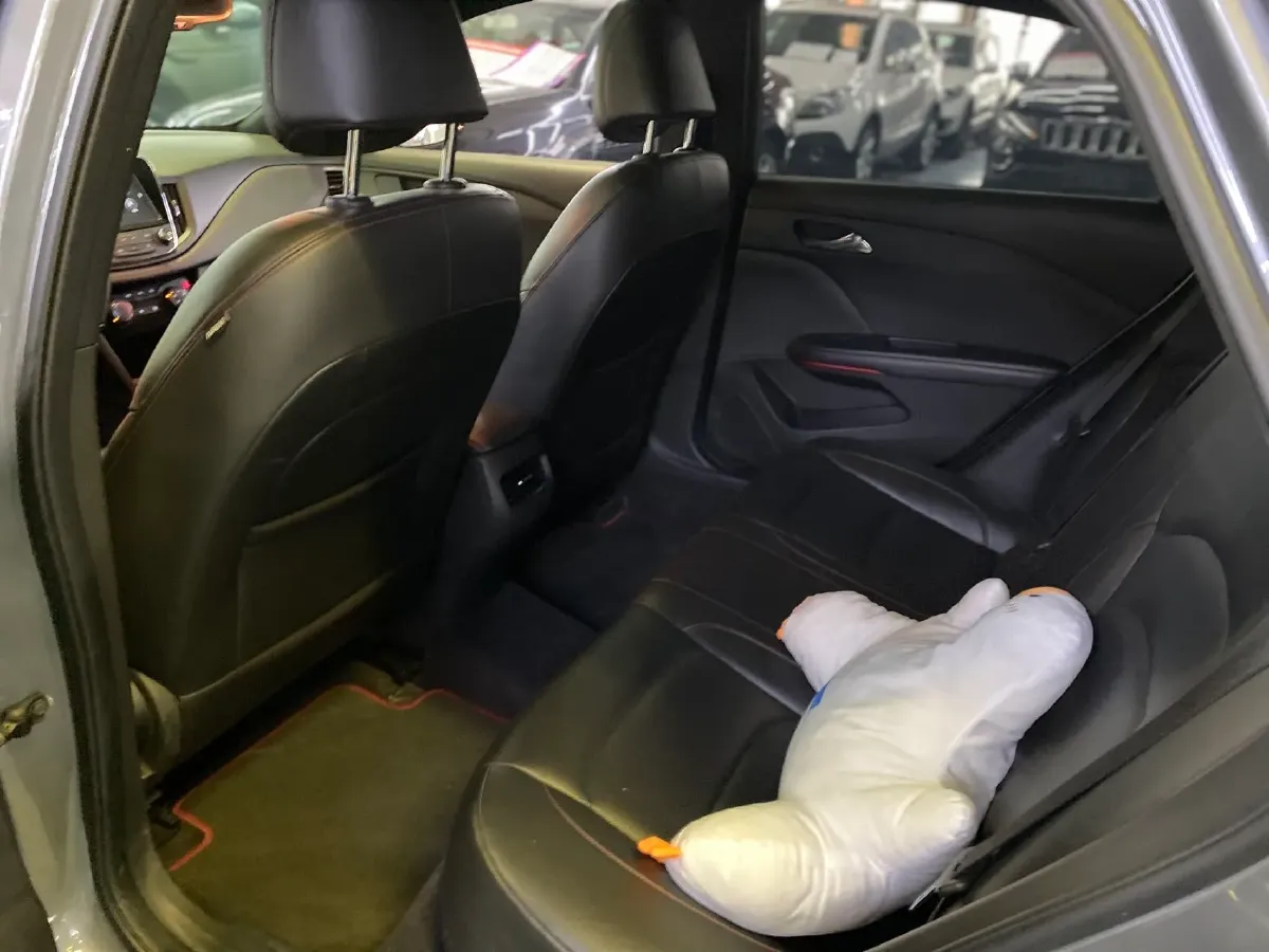 2019 Chevrolet Monza 1.3T 163HP L3 6AT,autocango,china used car exporter,china ev exporter,chinese used car exporter,chinese used ev exporter