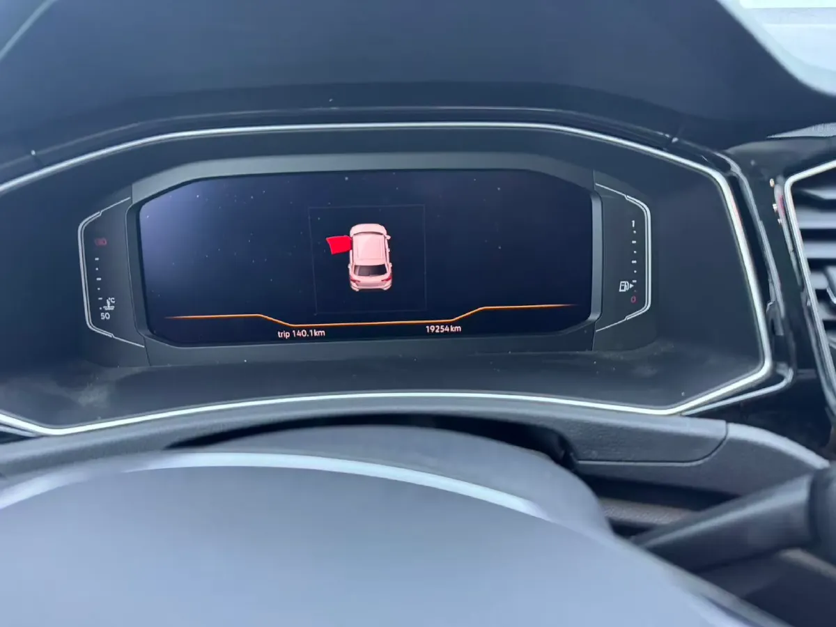 2020 Volkswagen T-Roc 1.4T 150HP L4 7DCT,autocango,china used car exporter,china ev exporter,chinese used car exporter,chinese used ev exporter